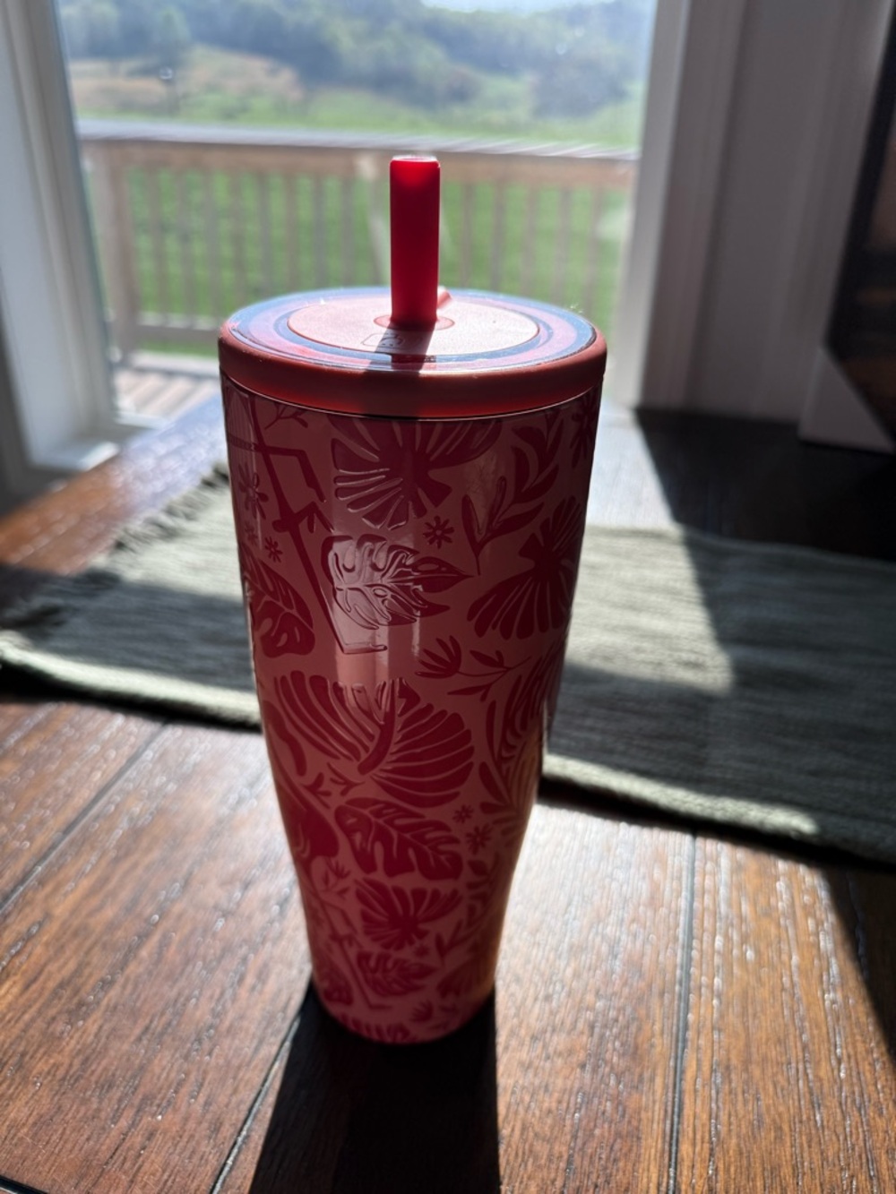 40 oz Insulated Pink Floral Travel Cup with Handle and Straw - Picture 3 of 6